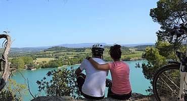 Escapade en vélo électrique et bien-être en Luberon